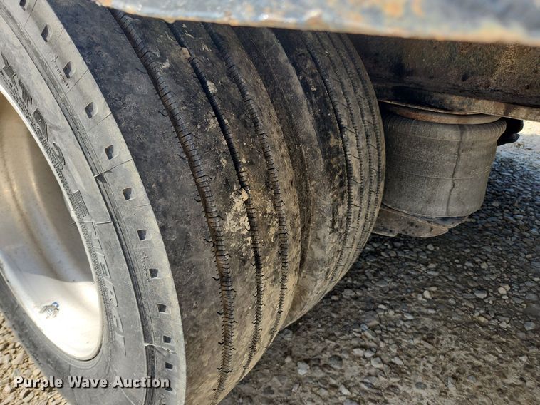 image for item MW9715 2007 XL Specialized Trailers XL 80 MFG  lowboy equipment trailer