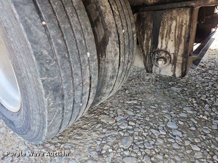 image for item MW9715 2007 XL Specialized Trailers XL 80 MFG  lowboy equipment trailer