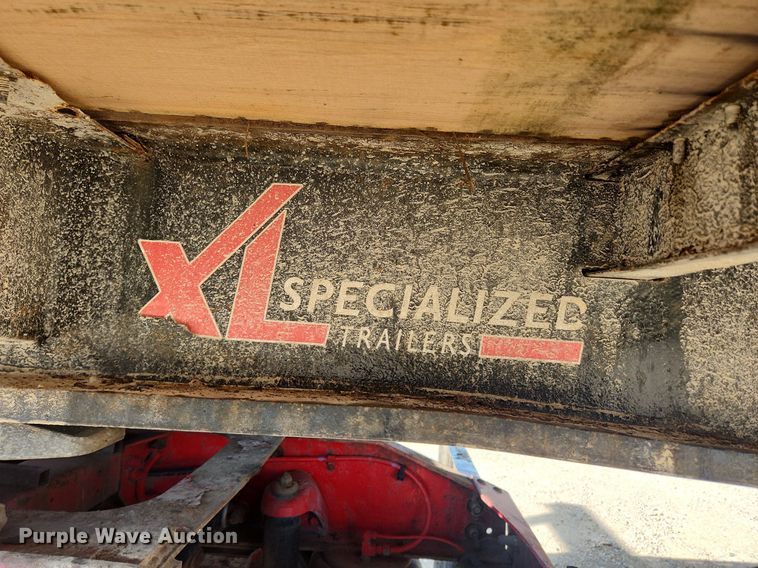 image for item MW9715 2007 XL Specialized Trailers XL 80 MFG  lowboy equipment trailer