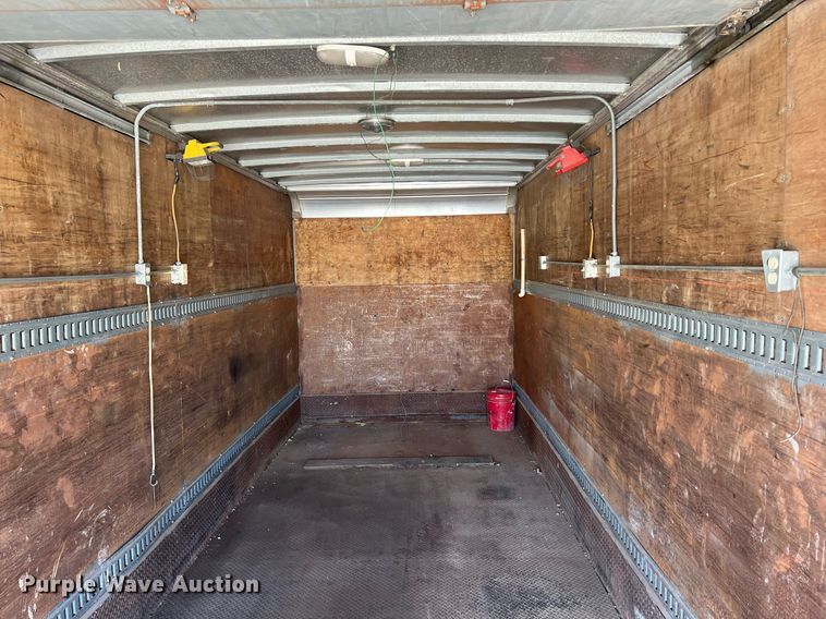 image for item MY9581 1994 International 4700  box truck