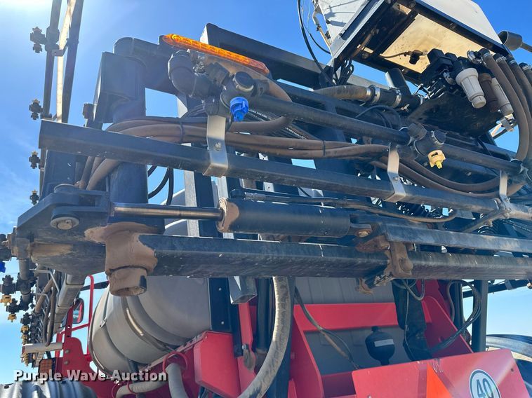 image for item DM2563 2011 Apache AS1020  sprayer