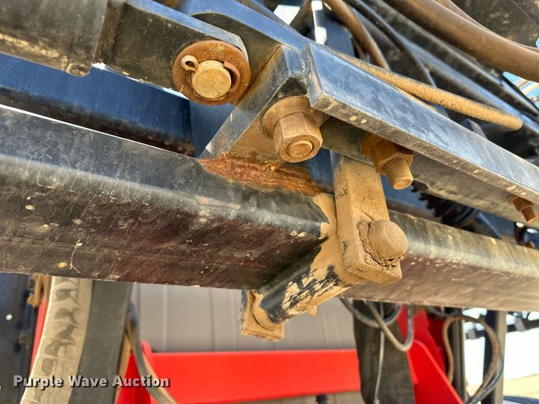 image for item DM2563 2011 Apache AS1020  sprayer