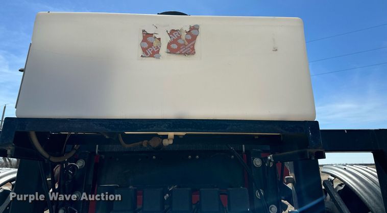 image for item DM2563 2011 Apache AS1020  sprayer