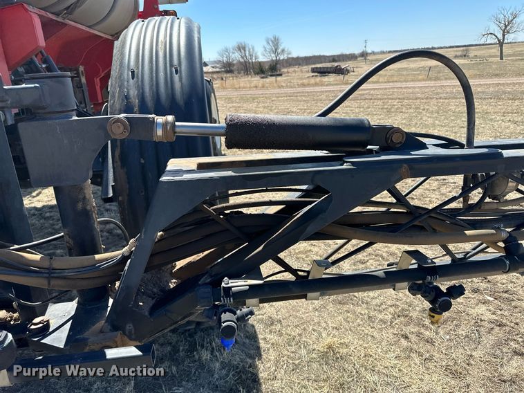 image for item DM2563 2011 Apache AS1020  sprayer