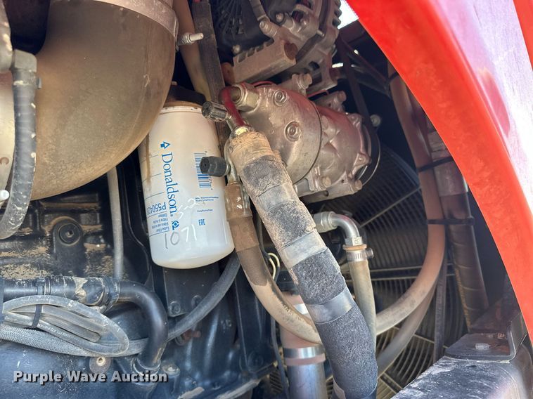 image for item DM2563 2011 Apache AS1020  sprayer