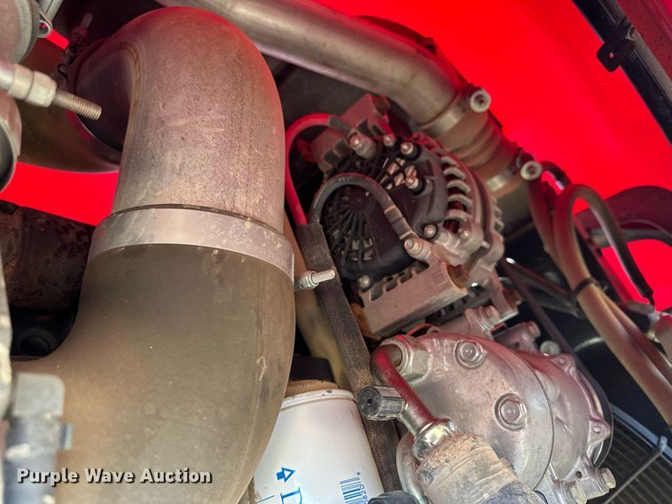 image for item DM2563 2011 Apache AS1020  sprayer