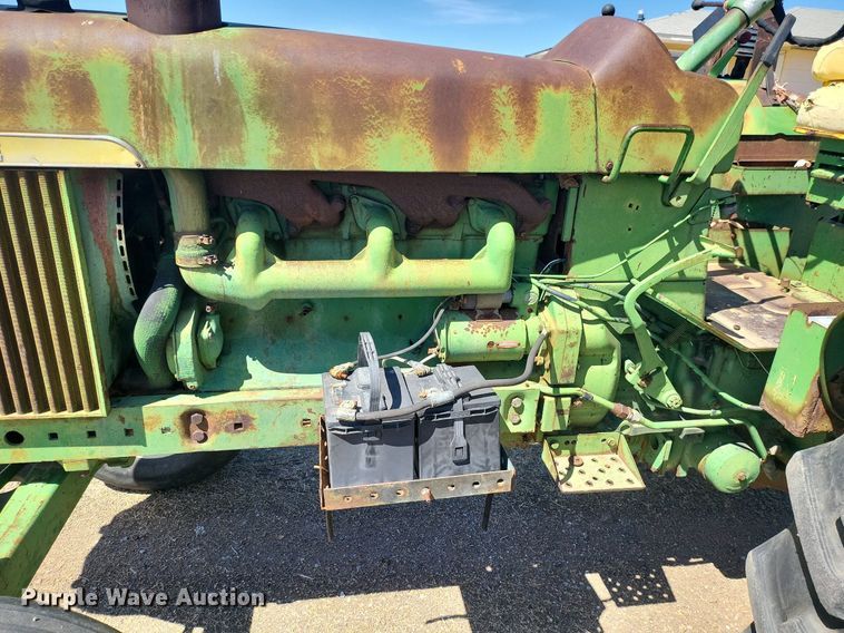 image for item DM2564 1961 John Deere 4010  tractor