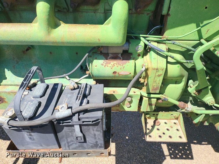 image for item DM2564 1961 John Deere 4010  tractor