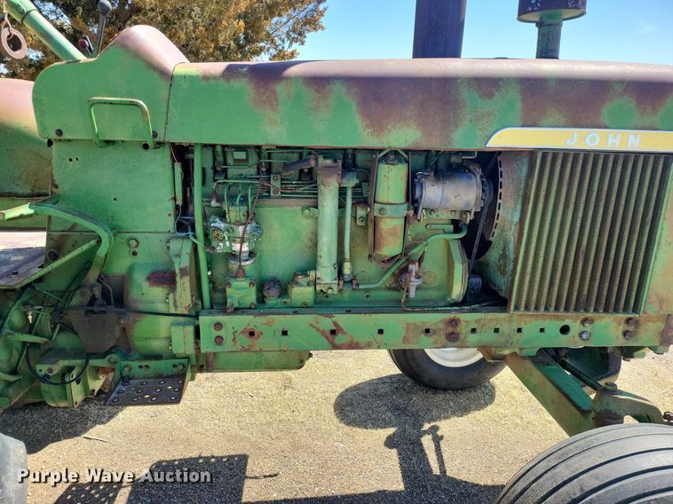 image for item DM2564 1961 John Deere 4010  tractor