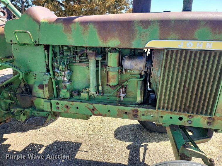 image for item DM2564 1961 John Deere 4010  tractor