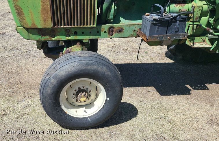 image for item DM2564 1961 John Deere 4010  tractor