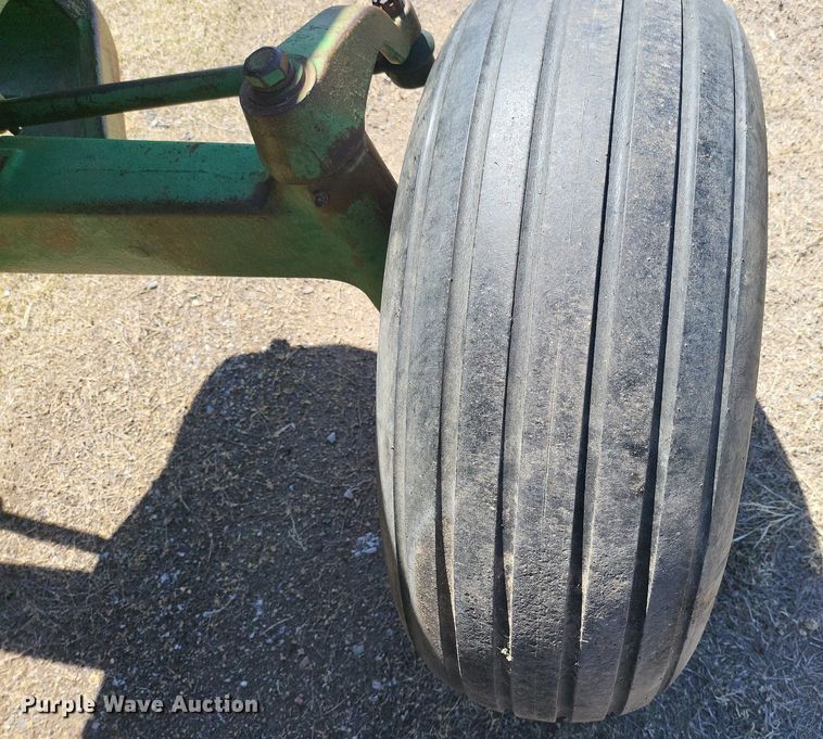 image for item DM2564 1961 John Deere 4010  tractor