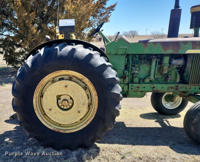 image for item DM2564 1961 John Deere 4010  tractor