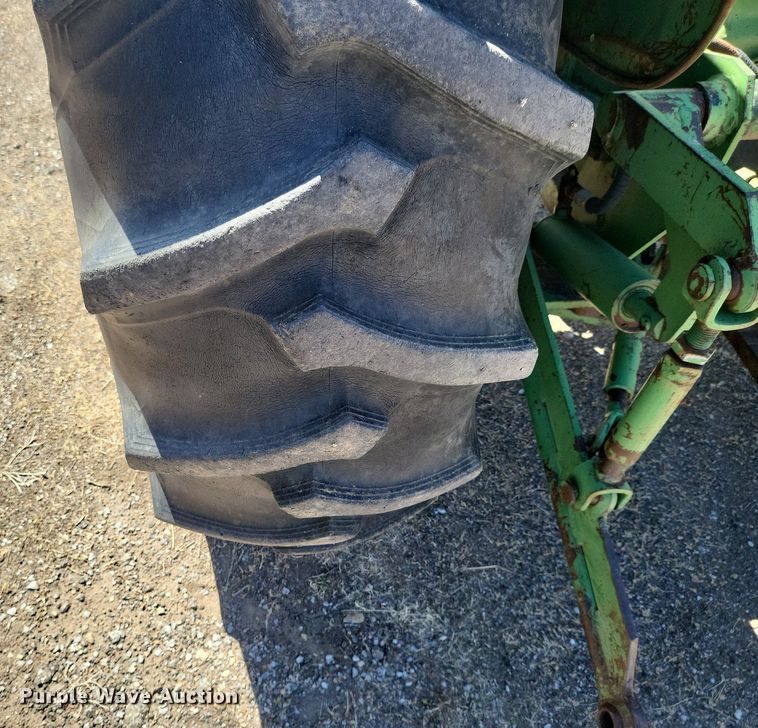 image for item DM2564 1961 John Deere 4010  tractor