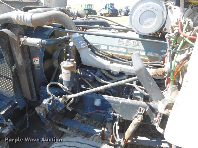 image for item DM2565 1998 Freightliner  semi truck