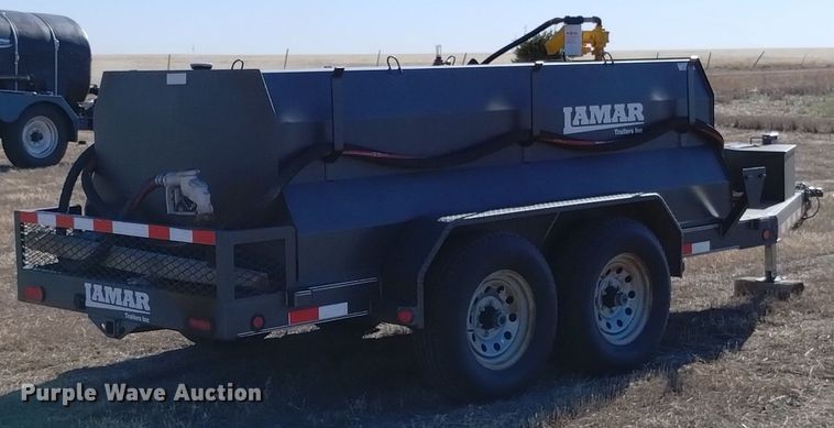 image for item DN6359 2015 Lamar K1-6010  fuel trailer