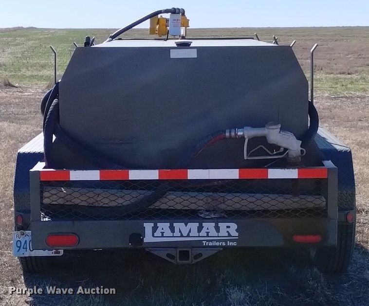 image for item DN6359 2015 Lamar K1-6010  fuel trailer