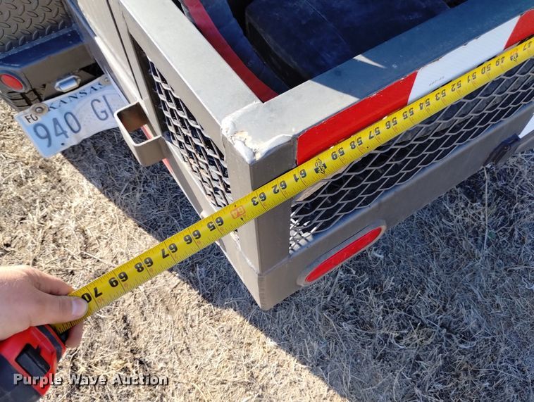 image for item DN6359 2015 Lamar K1-6010  fuel trailer