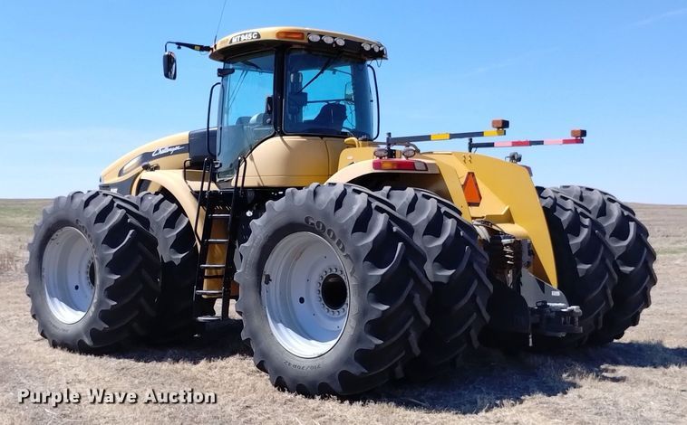image for item DN6361 2010 Challenger MT945C  4WD tractor