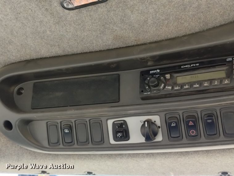 image for item DN6361 2010 Challenger MT945C  4WD tractor