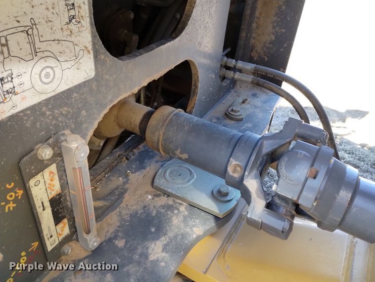 image for item DN6361 2010 Challenger MT945C  4WD tractor