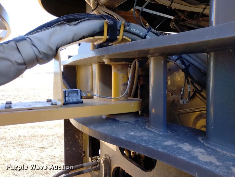 image for item DN6361 2010 Challenger MT945C  4WD tractor