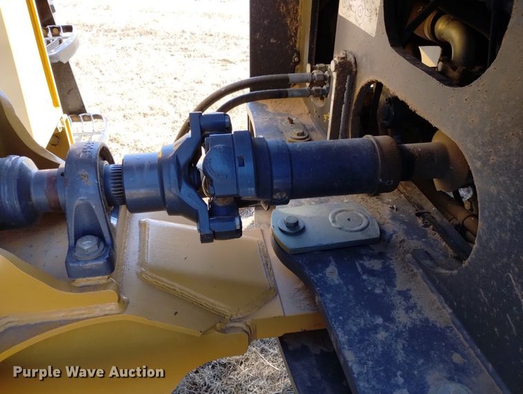 image for item DN6361 2010 Challenger MT945C  4WD tractor