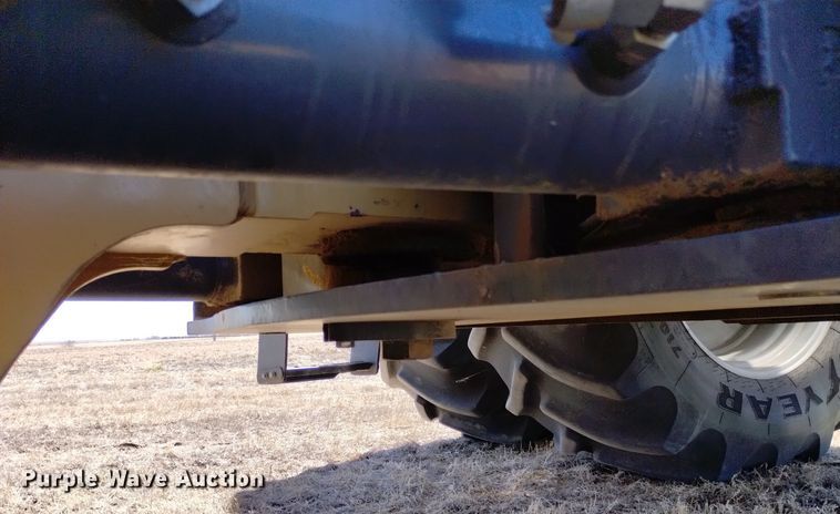 image for item DN6361 2010 Challenger MT945C  4WD tractor