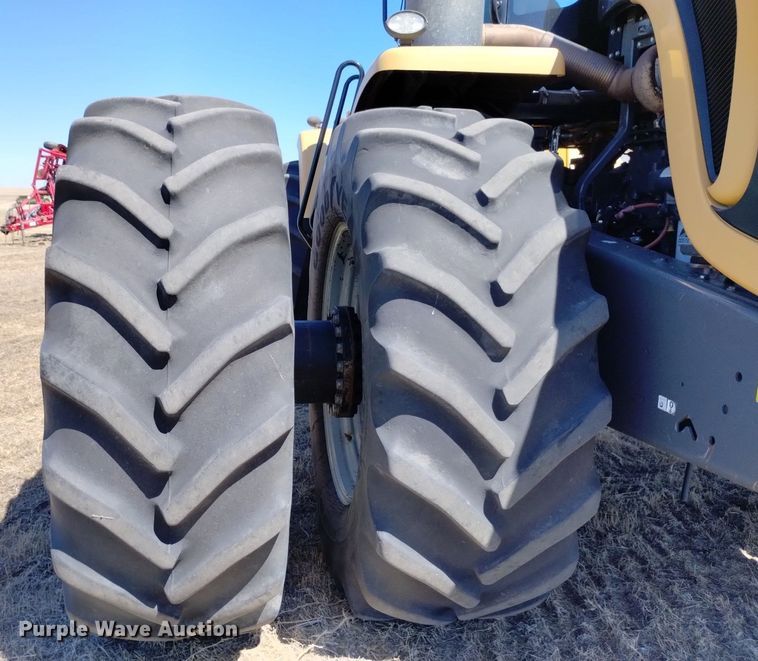 image for item DN6361 2010 Challenger MT945C  4WD tractor