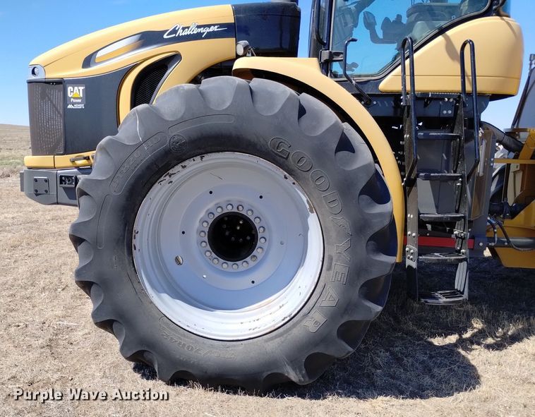 image for item DN6361 2010 Challenger MT945C  4WD tractor