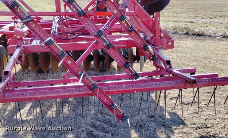 image for item DN6362 2010 Sunflower 1444  tandem double off-set disk