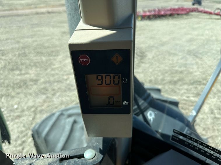 image for item DN6363 2003 John Deere 9320  4WD tractor