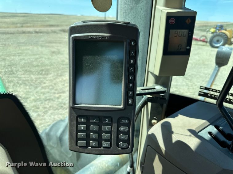 image for item DN6363 2003 John Deere 9320  4WD tractor