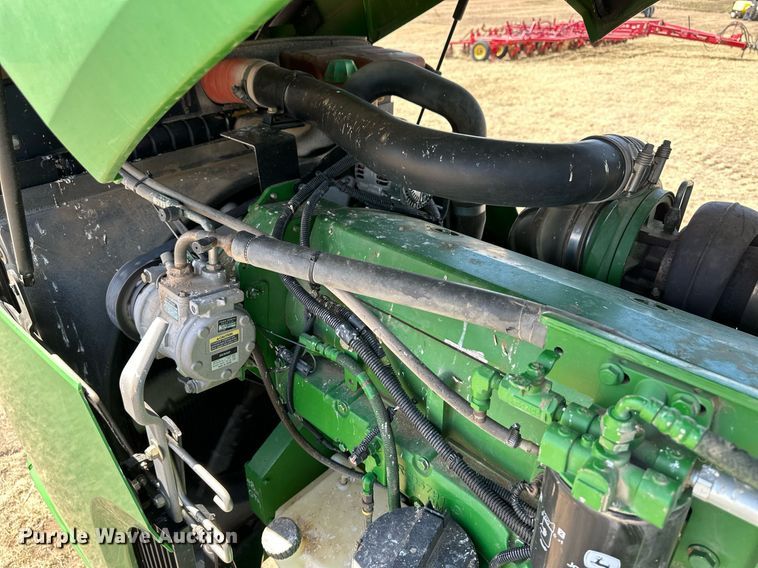 image for item DN6363 2003 John Deere 9320  4WD tractor