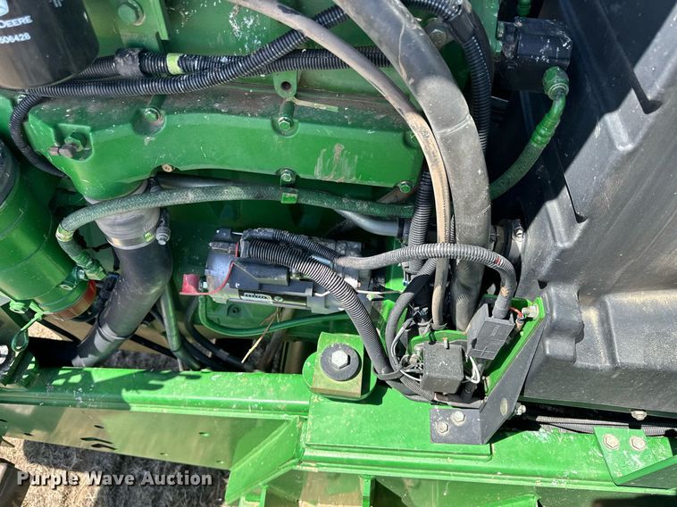 image for item DN6363 2003 John Deere 9320  4WD tractor