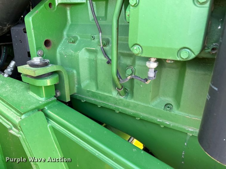 image for item DN6363 2003 John Deere 9320  4WD tractor