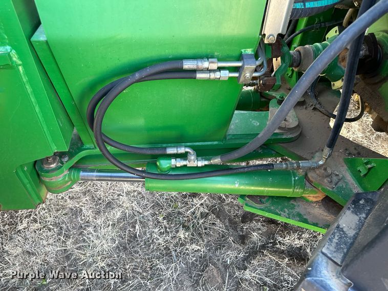 image for item DN6363 2003 John Deere 9320  4WD tractor