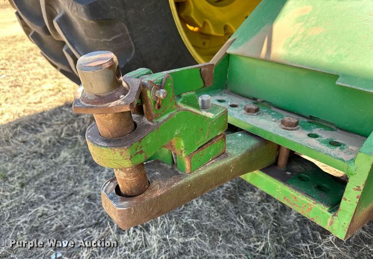 image for item DN6363 2003 John Deere 9320  4WD tractor