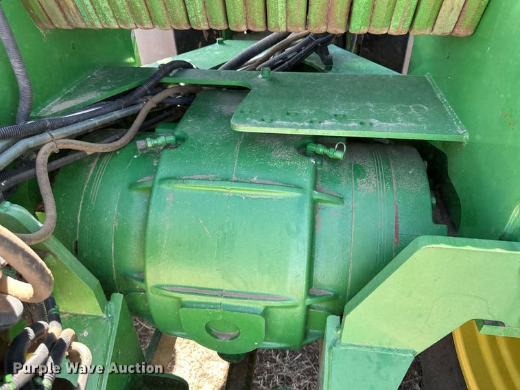 image for item DN6363 2003 John Deere 9320  4WD tractor