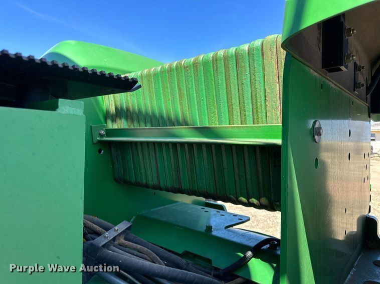 image for item DN6363 2003 John Deere 9320  4WD tractor