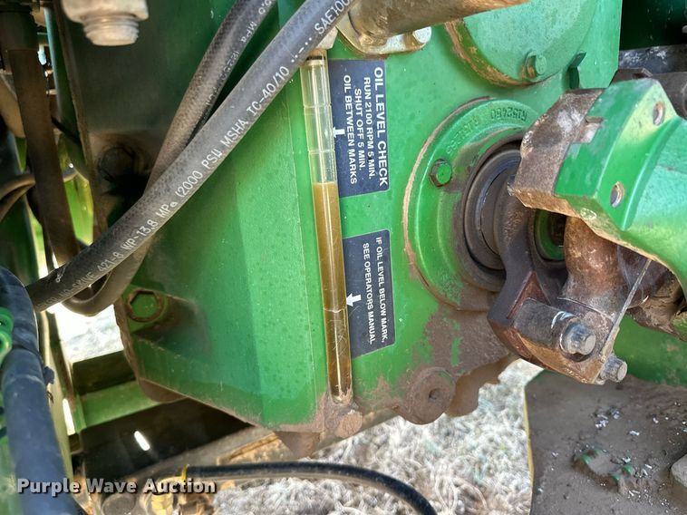 image for item DN6363 2003 John Deere 9320  4WD tractor