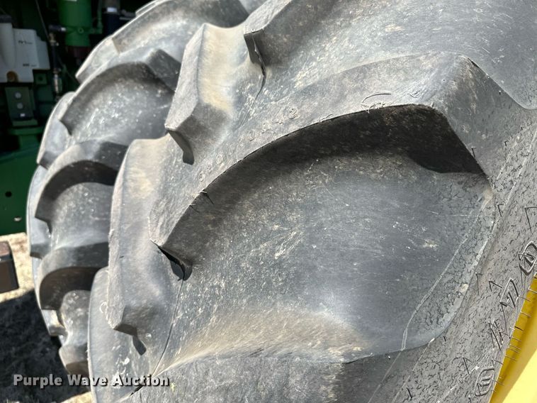 image for item DN6363 2003 John Deere 9320  4WD tractor