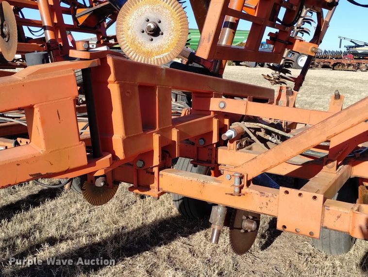 image for item DN6364 Sunflower 3691-45  sweep plow