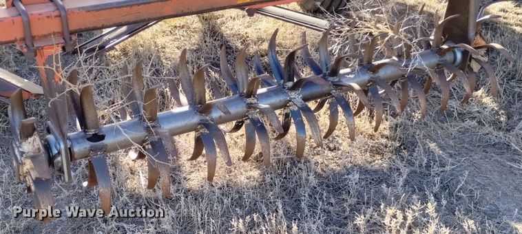 image for item DN6364 Sunflower 3691-45  sweep plow