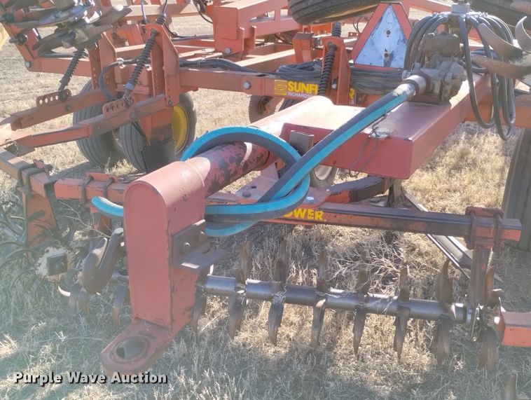 image for item DN6364 Sunflower 3691-45  sweep plow