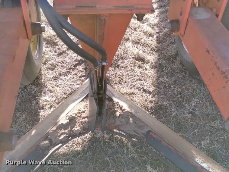 image for item DN6364 Sunflower 3691-45  sweep plow