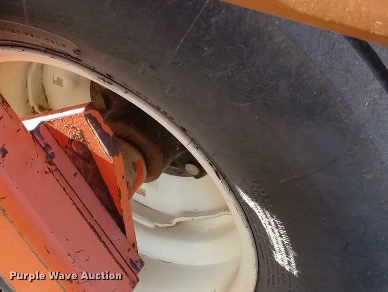 image for item DN6364 Sunflower 3691-45  sweep plow