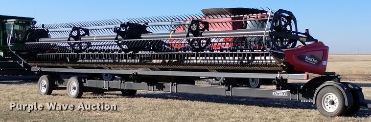 image for item DN6365 2015 MacDon FD75-D  flex draper head