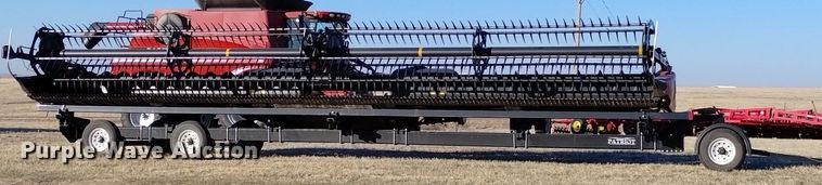 image for item DN6365 2015 MacDon FD75-D  flex draper head