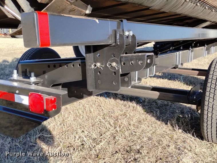 image for item DN6365 2015 MacDon FD75-D  flex draper head